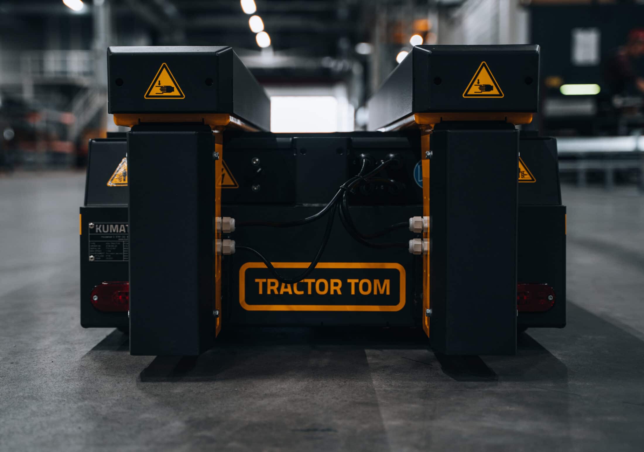 Visual Tractor Tom